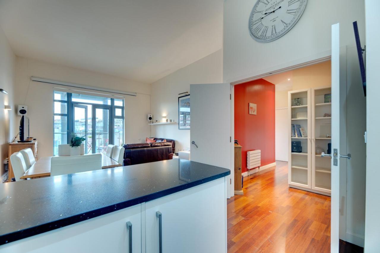 Crown Apartments 3B By Week2Week Newcastle-upon-Tyne Exteriör bild