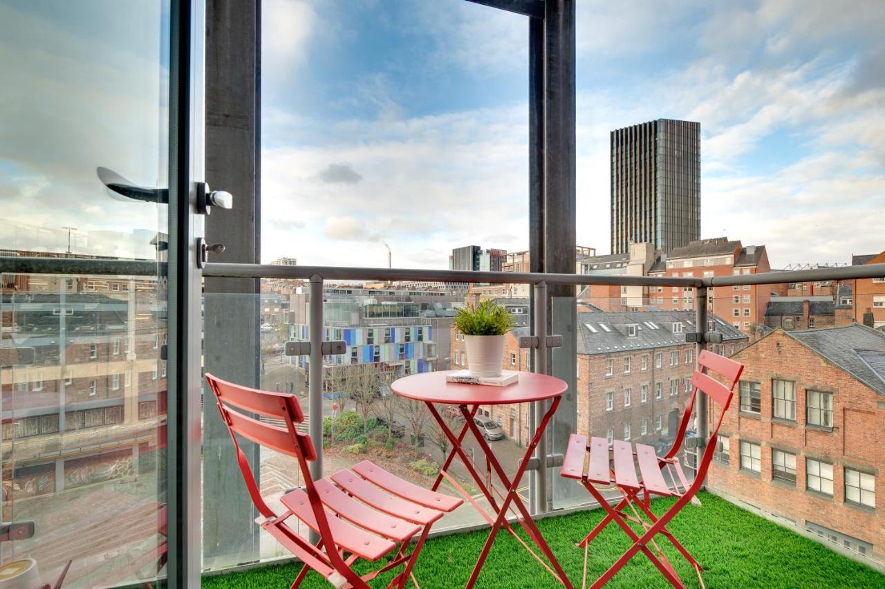 Crown Apartments 3B By Week2Week Newcastle-upon-Tyne Exteriör bild